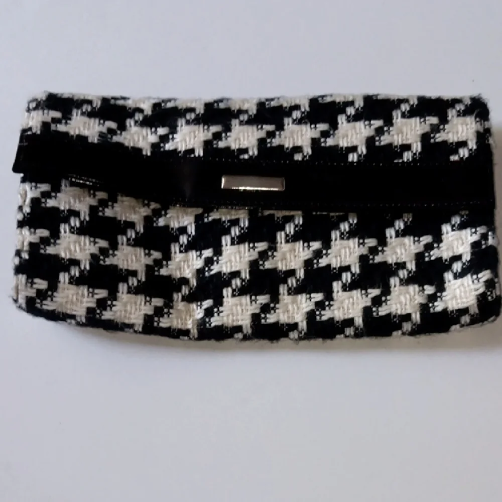 Houndstooth Clutch Purse